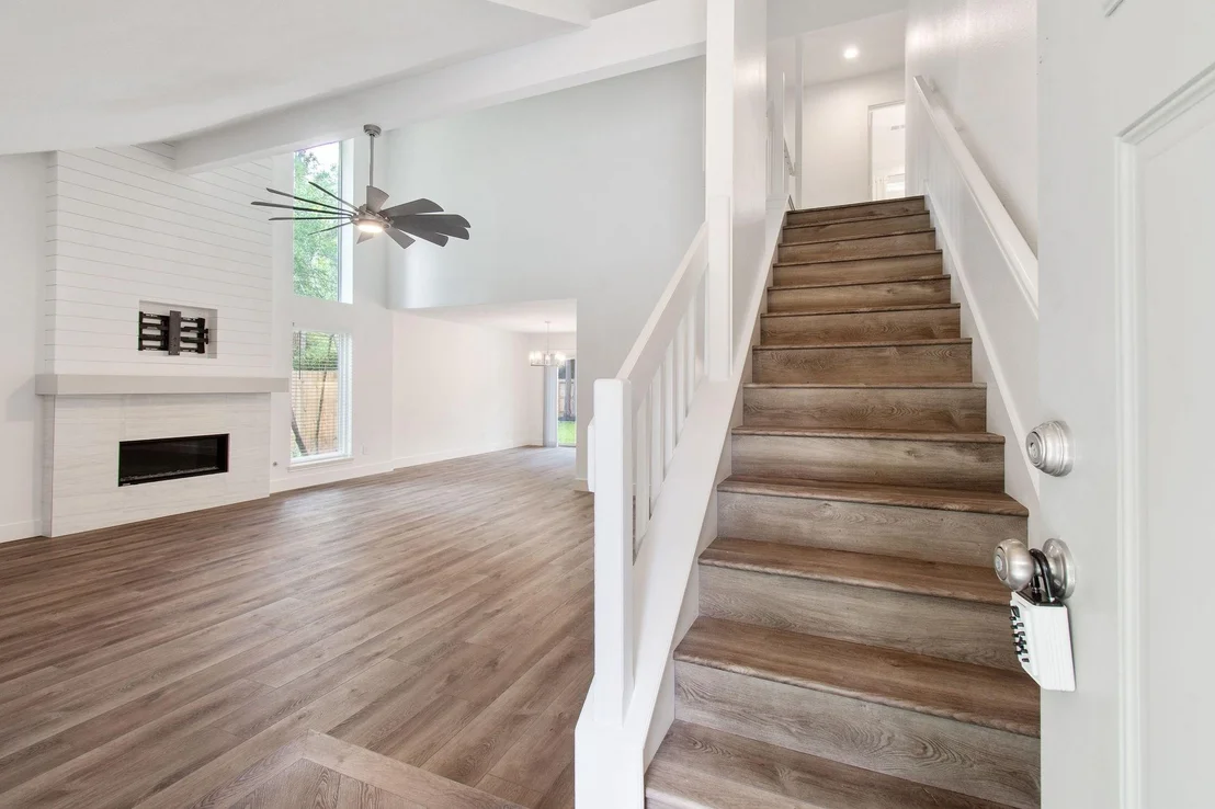 Photo of 12 Edgewood Forest Court