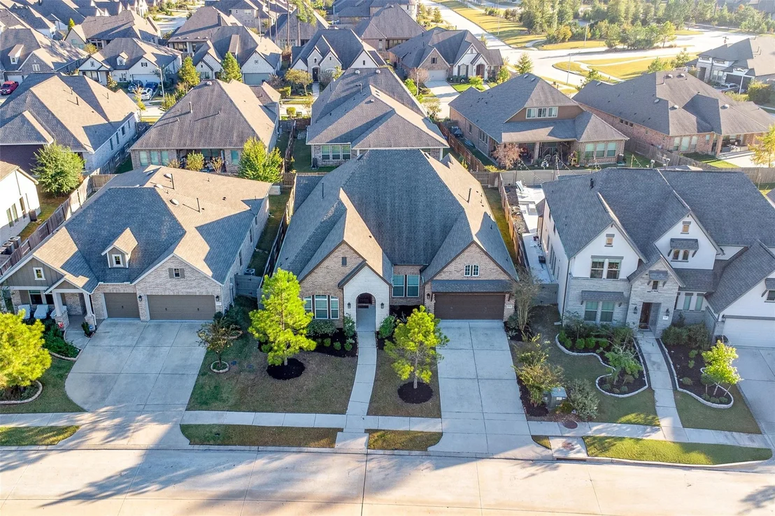 Photo of 15240 Hemingway Heights Drive