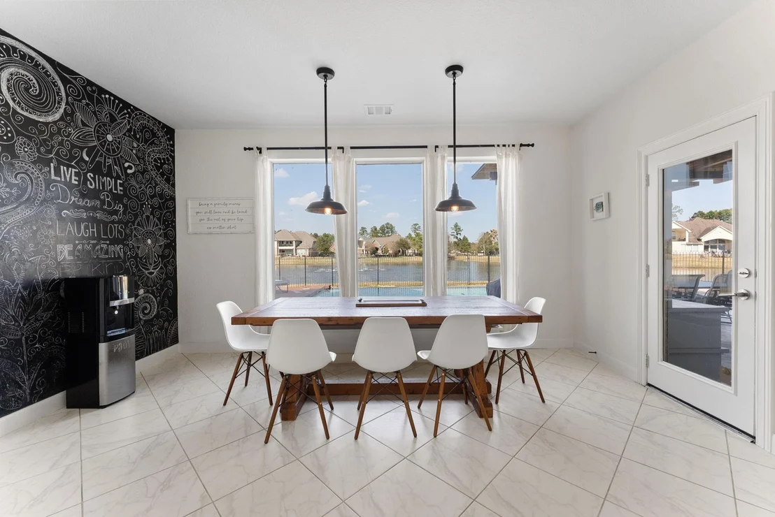 Photo of 15 Cayuga Pond Court