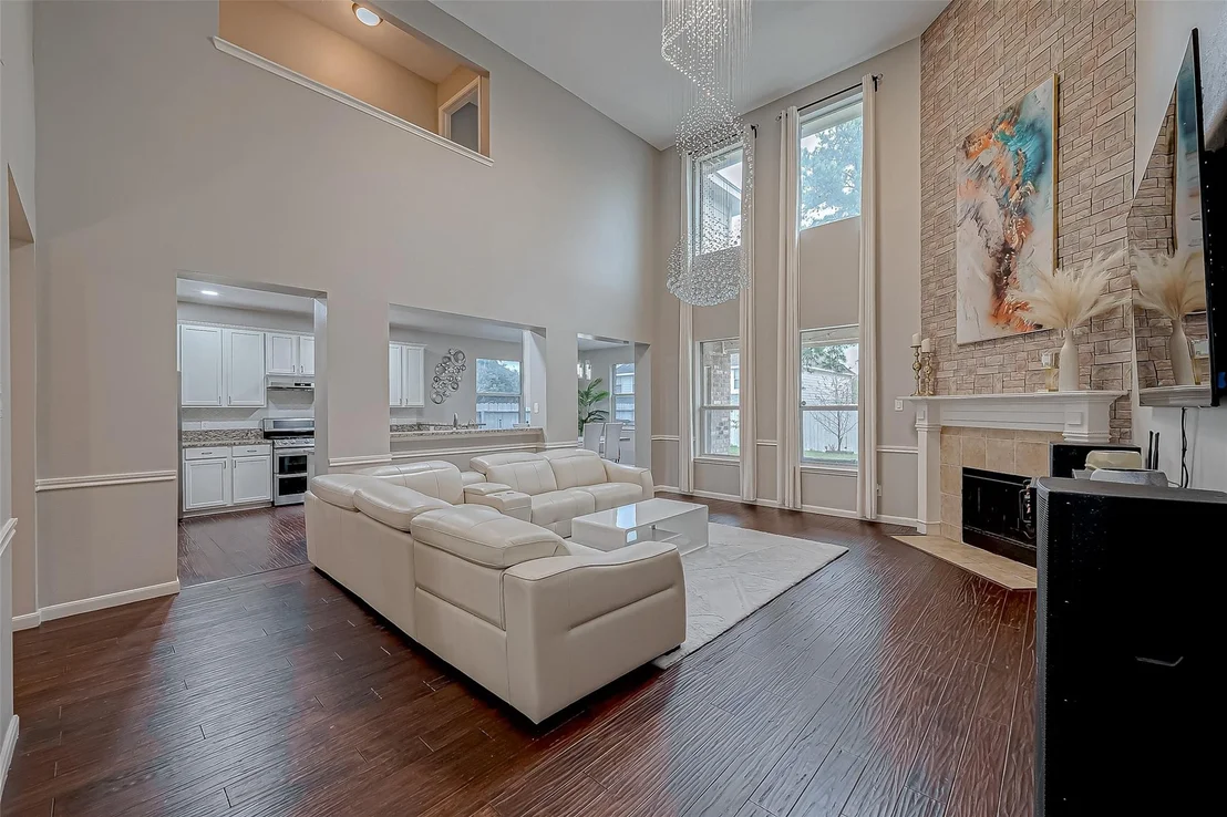 Photo of 22922 Montclair Park Lane