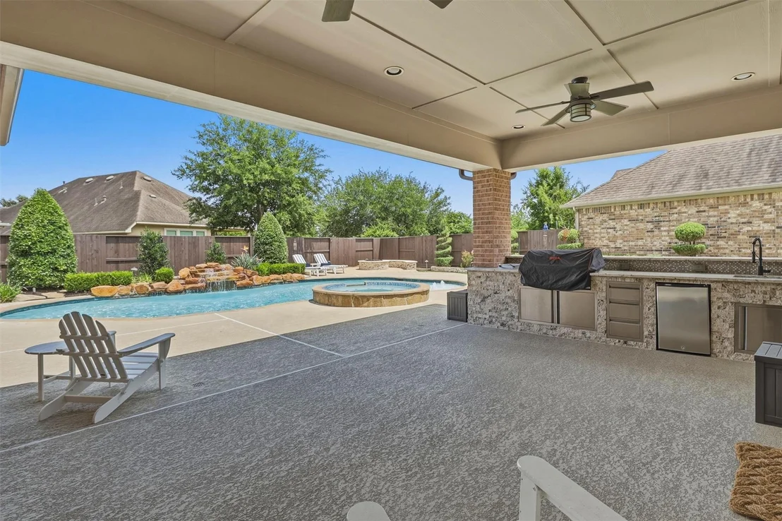 Photo of 6710 Pioneer Trail