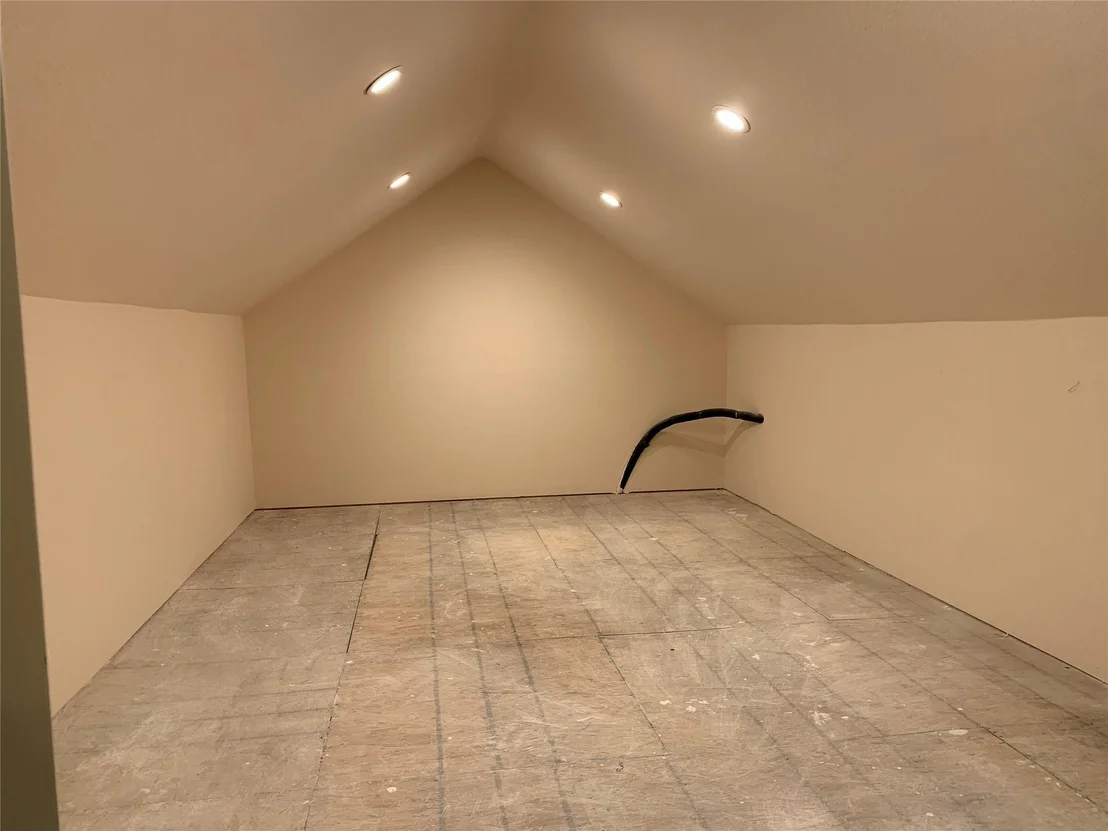 Photo of 50 Prince Circle