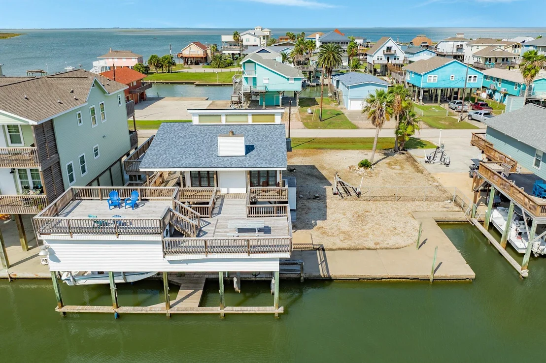 Photo of 333 Schooner Drive