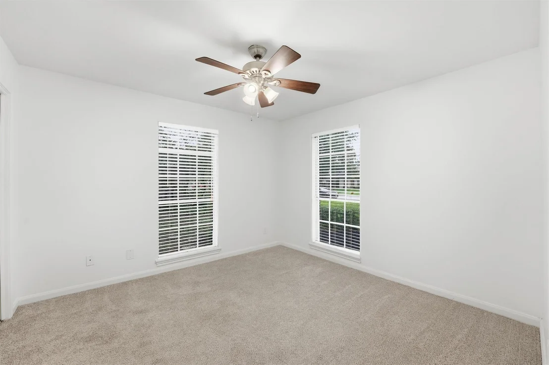 Photo of 215 Whispering Oaks Drive