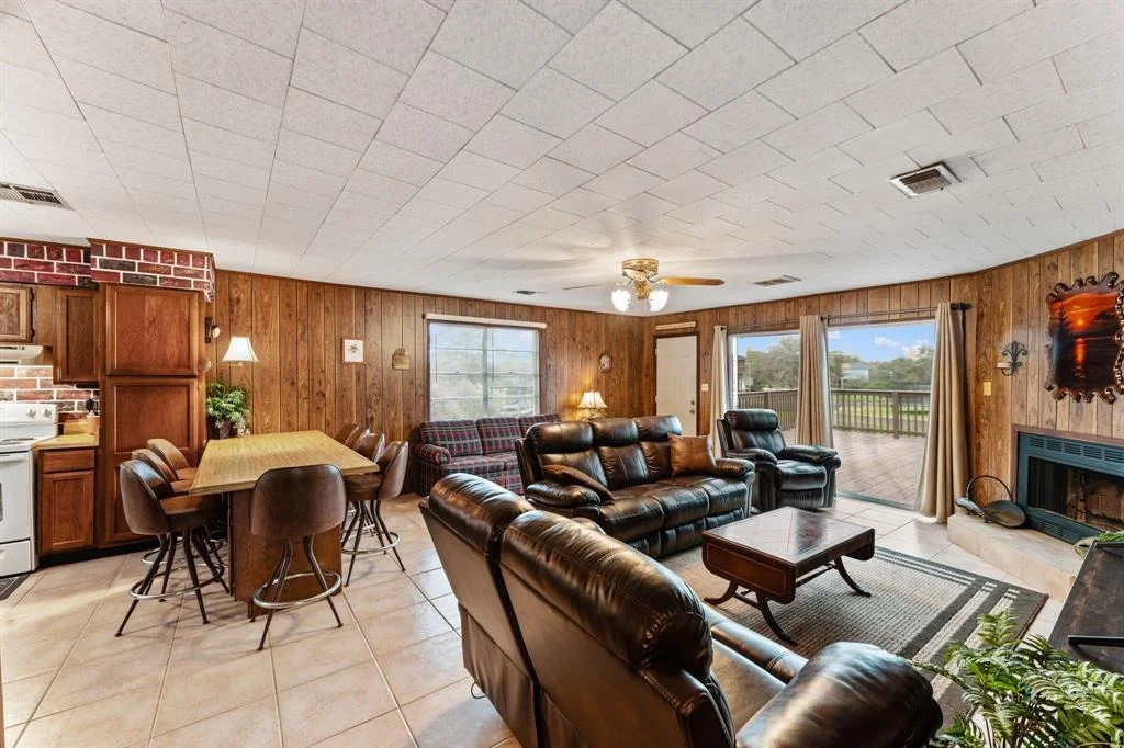 Photo of 410 Palm Drive