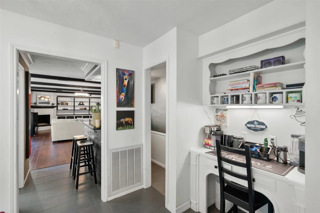 Photo of 1806 Saddlecreek Drive