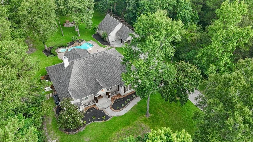 Photo of 7619 Lorna Road