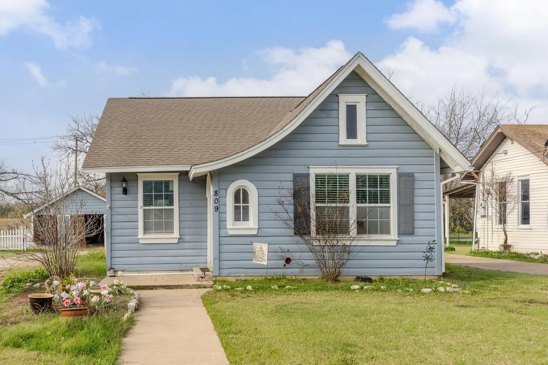 Photo of 809 Howard Street