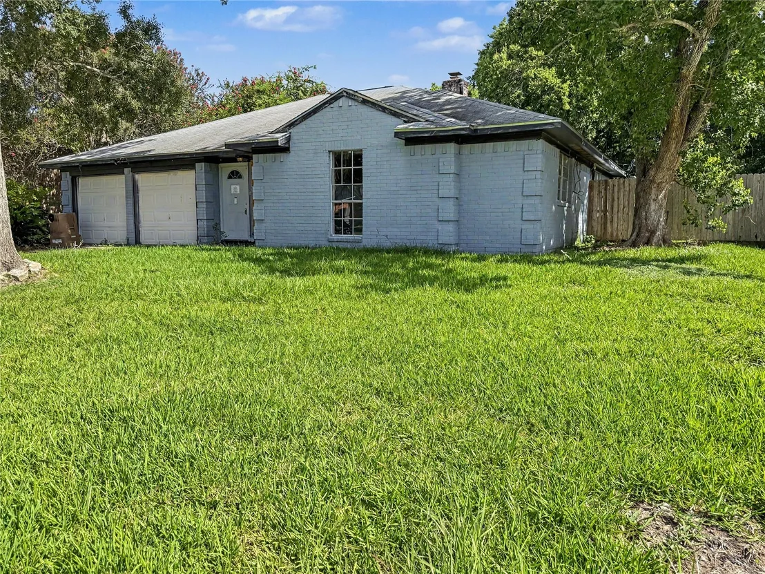 Photo of 5003 Live Oak Drive