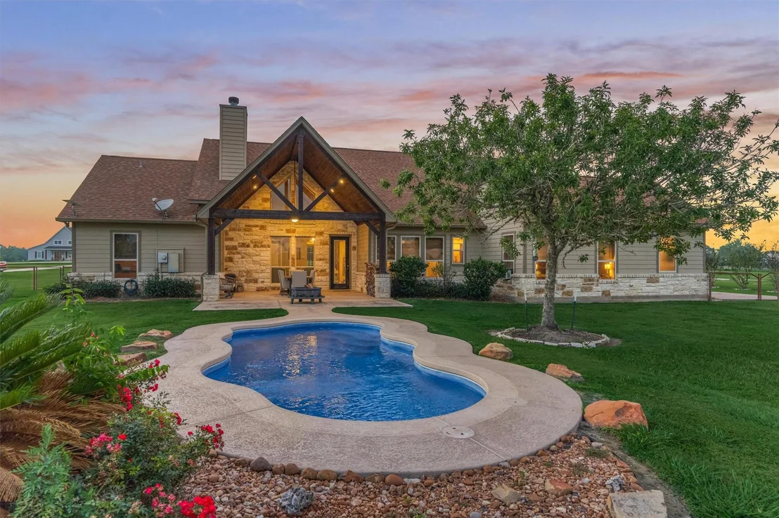 Photo of 106 Longhorn Loop