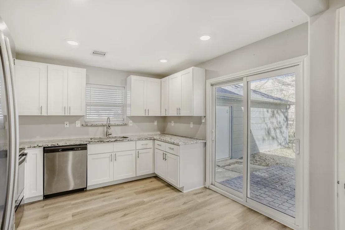 Photo of 28943 Enchanted Drive