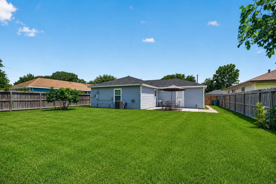 Photo of 3319 Suiter Way