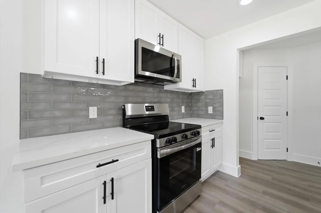 Photo of 5123 Willow Glen Drive