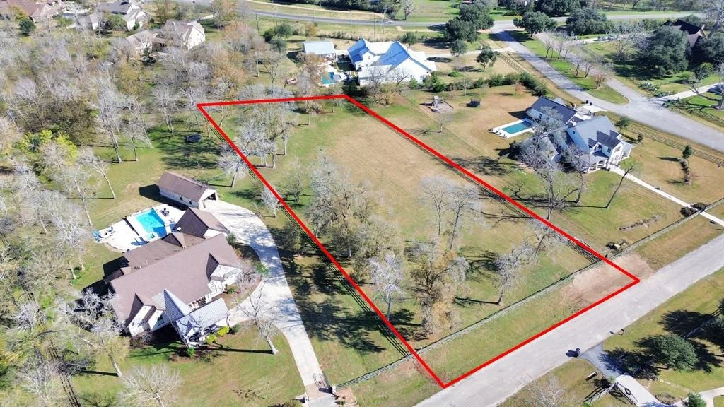 Photo of 5010 Woodside Lane