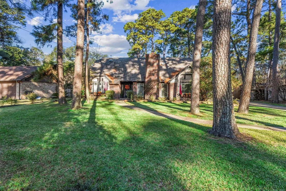 Photo of 8118 Oak Moss Drive