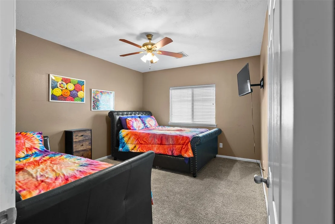 Photo of 1012 Walnut Pointe