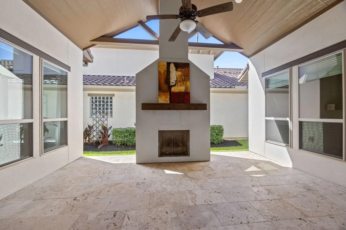 Photo of 38 Madrone Terrace Place