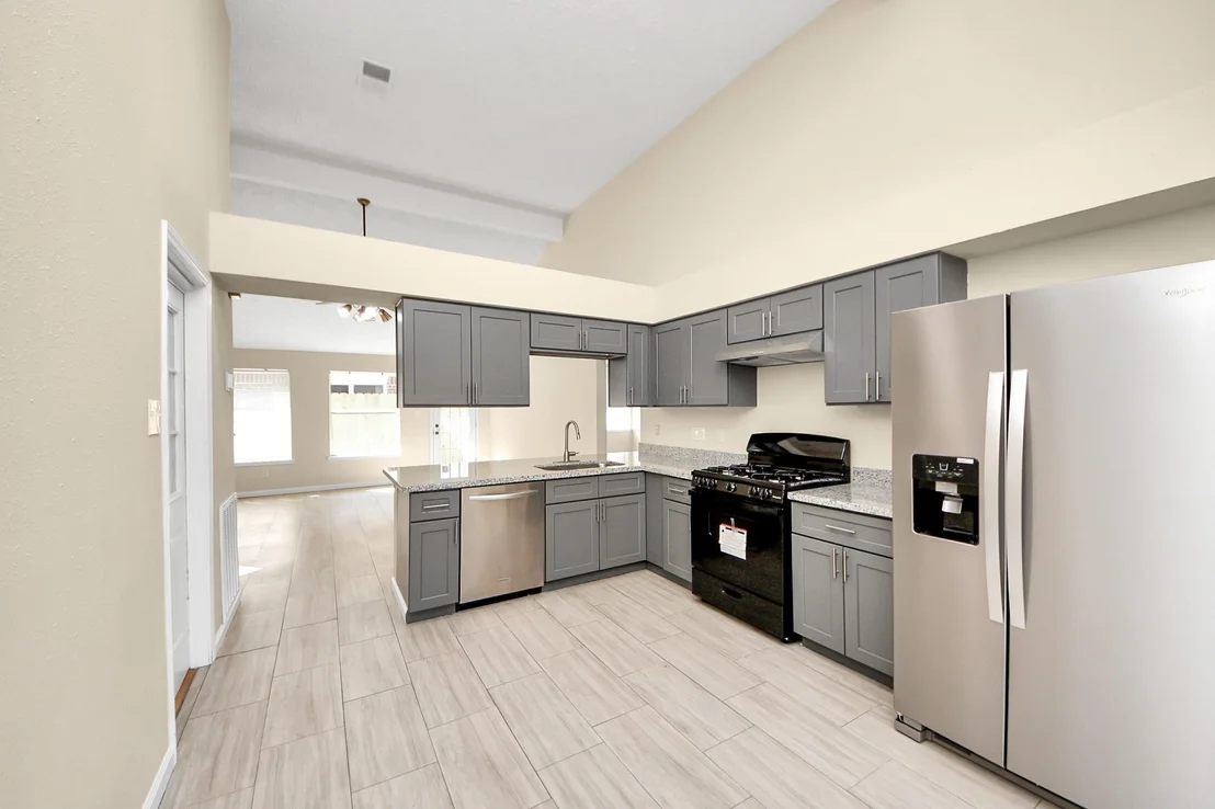 Photo of 6011 Shady Manor Drive