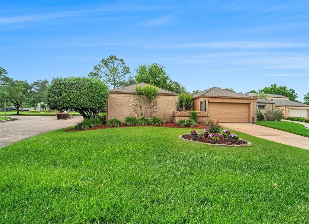 Photo of 4050 Heathersage Drive