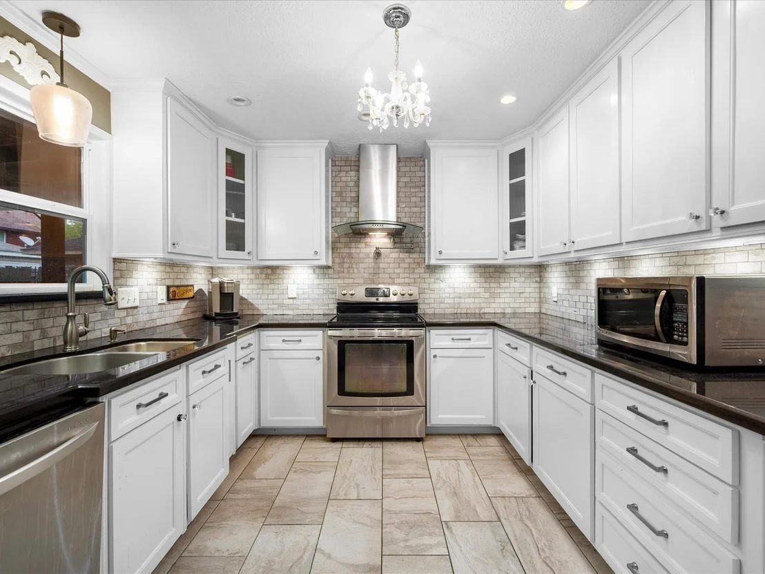 Photo of 15626 Four Leaf Drive