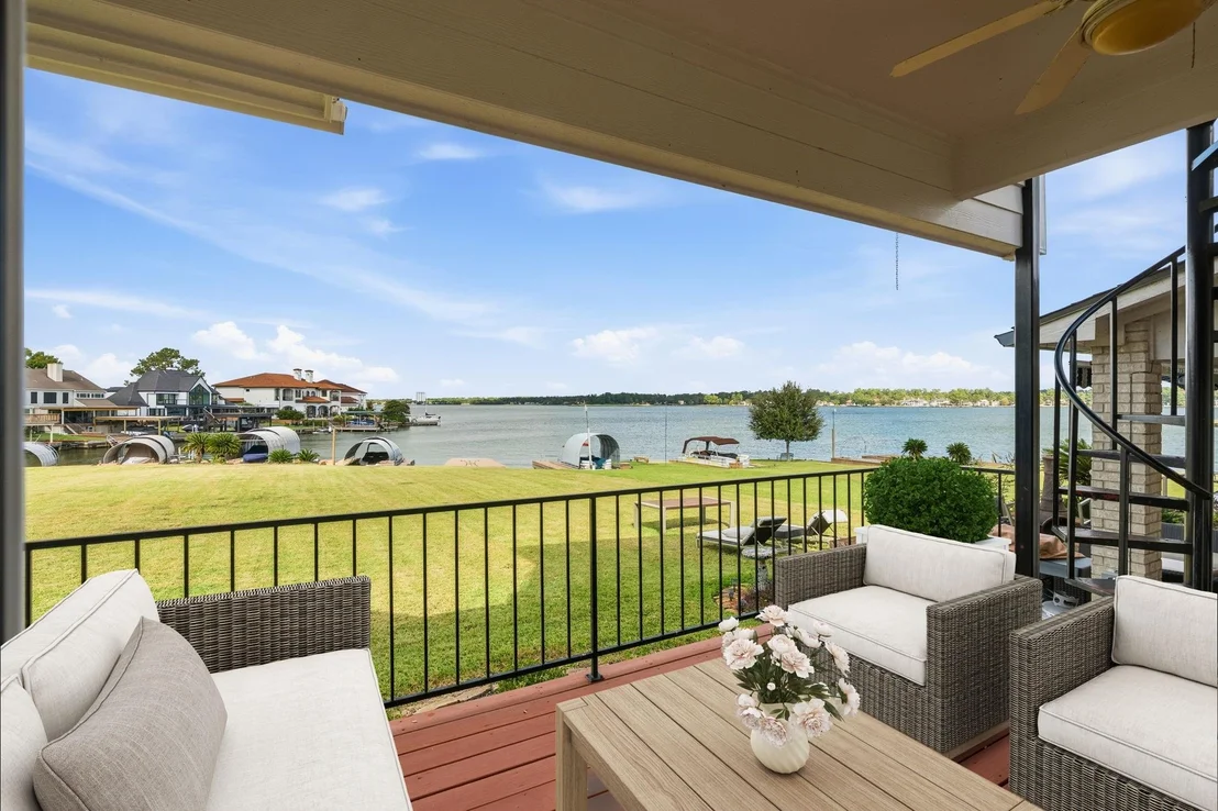Photo of 106 Cove Point