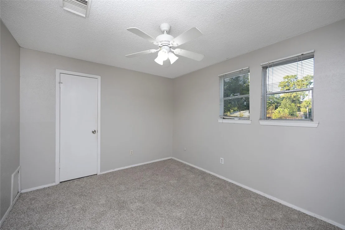 Photo of 23311 Calico Corners Lane
