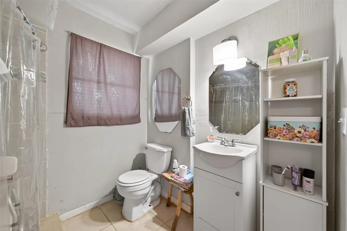 Photo of 2310 Fenwood Drive