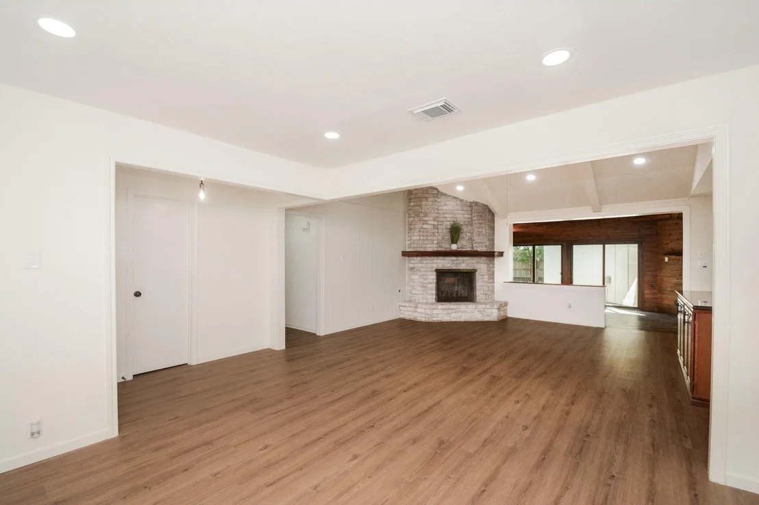 Photo of 9719 Springmont Drive