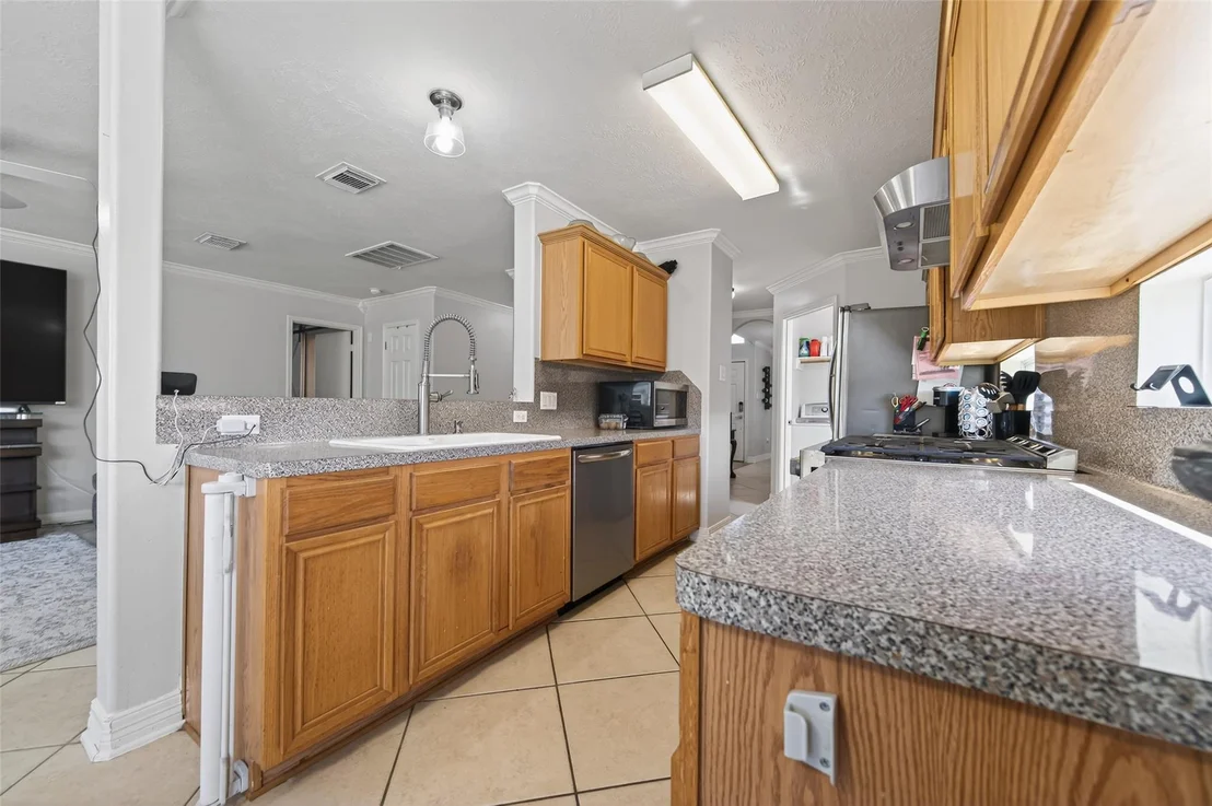 Photo of 903 Red Alder Circle