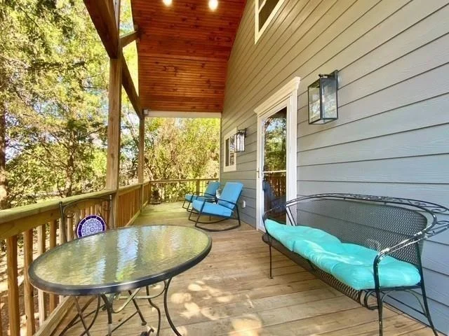 Photo of 12220 Shepard Hill Road