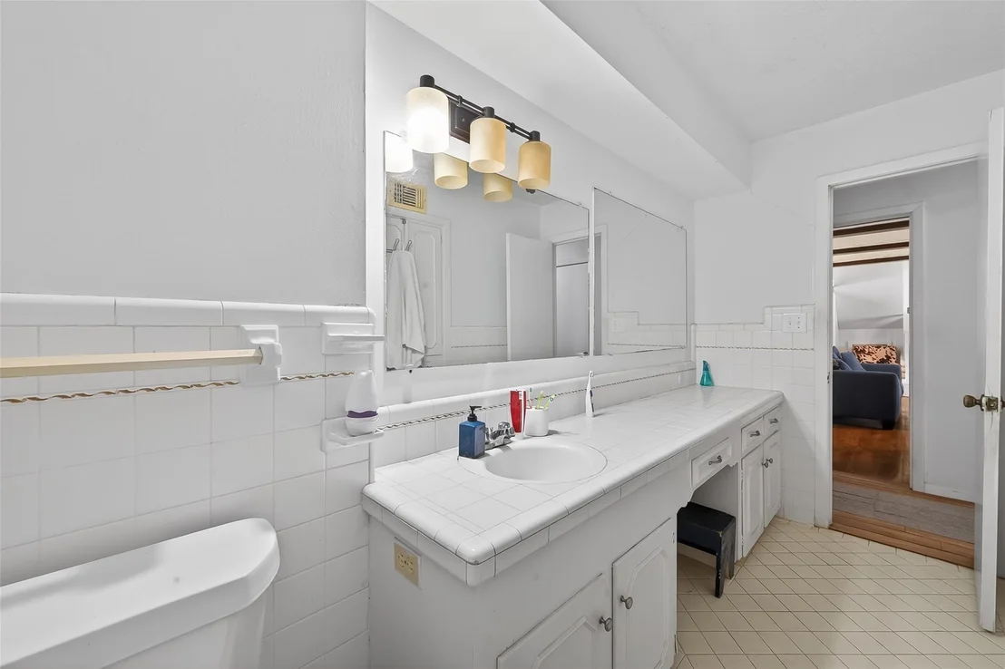 Photo of 2310 Fenwood Drive