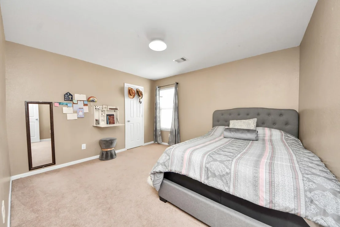Photo of 9510 Yearling Branch Dr