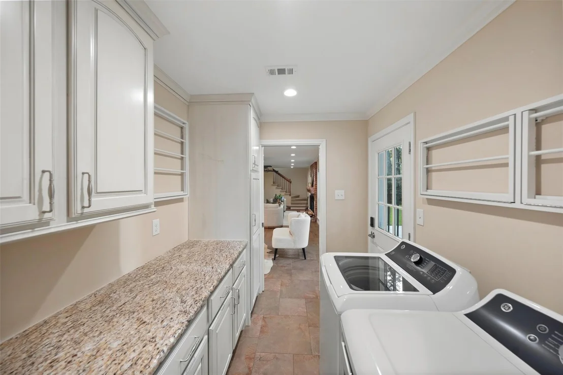 Photo of 14907 Kimberley Lane
