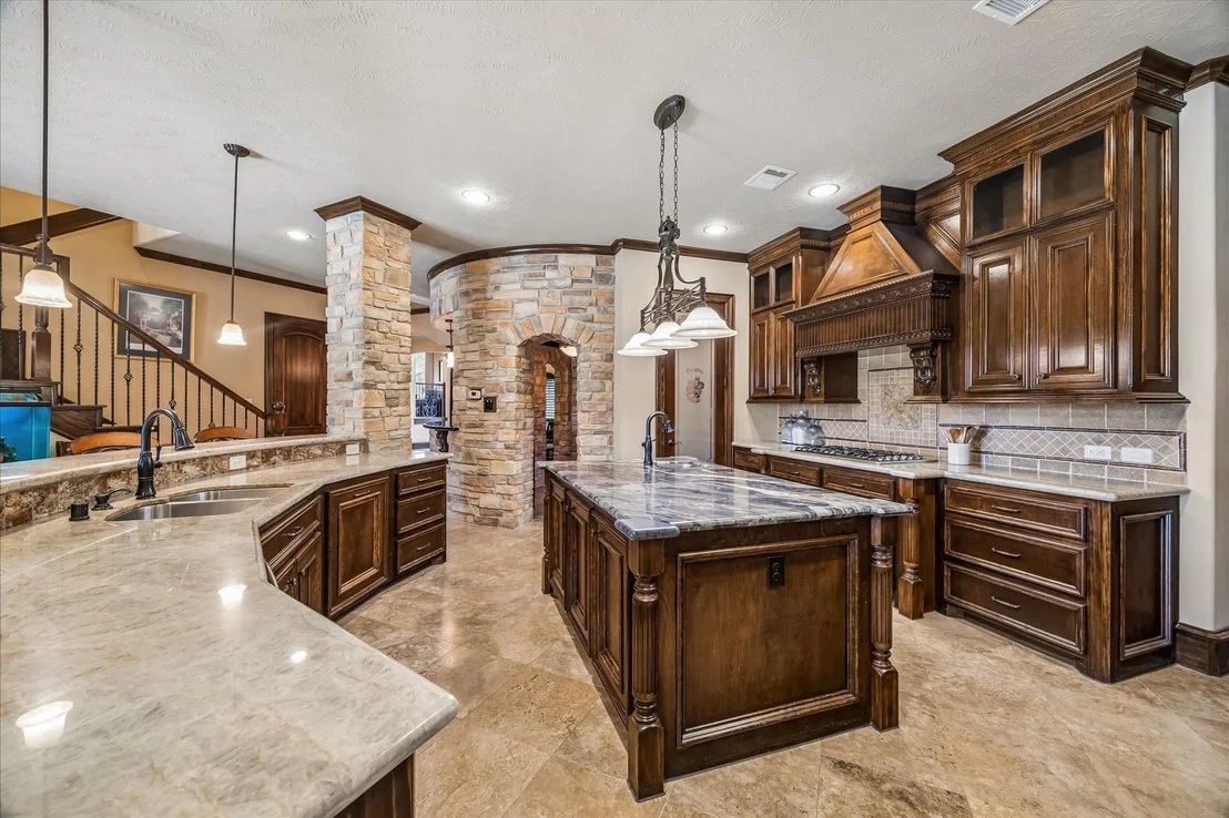 Photo of 21010 Kings River Point Drive