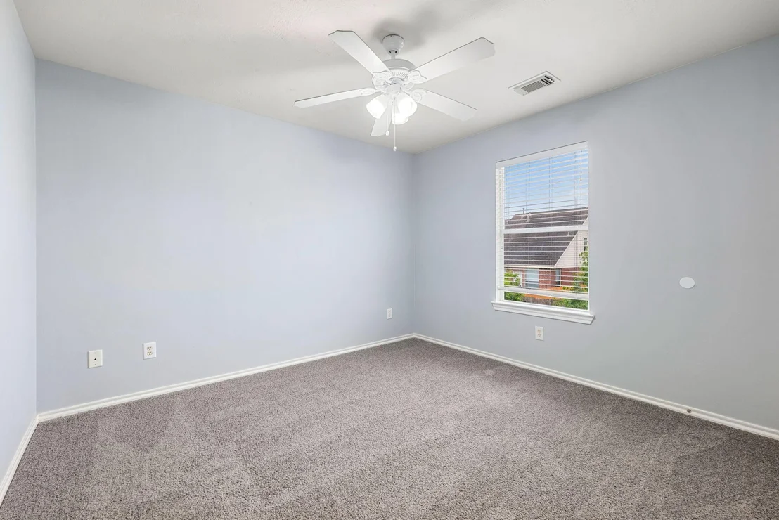 Photo of 1811 Salt Valley Drive