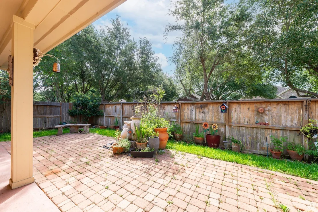Photo of 5331 Valley Bluff Lane