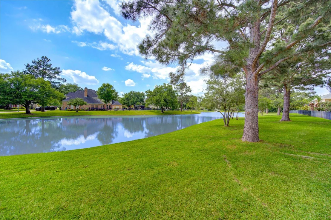 Photo of 5607 Summer Snow Drive