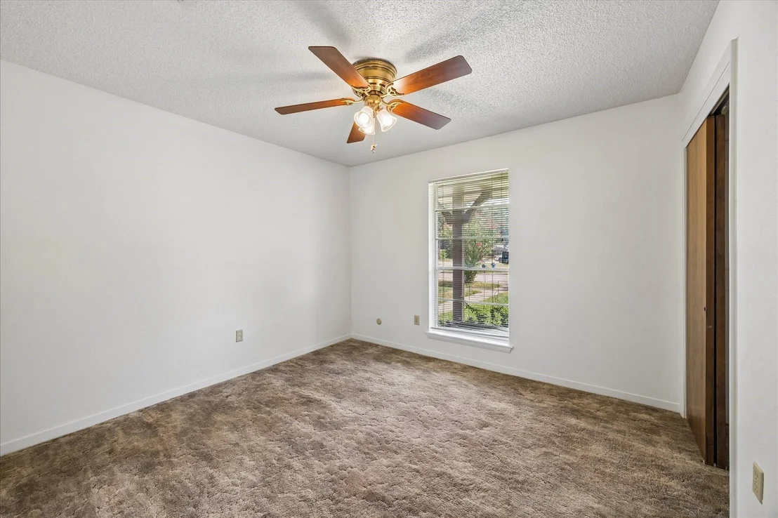 Photo of 6002 Weeping Willow Road