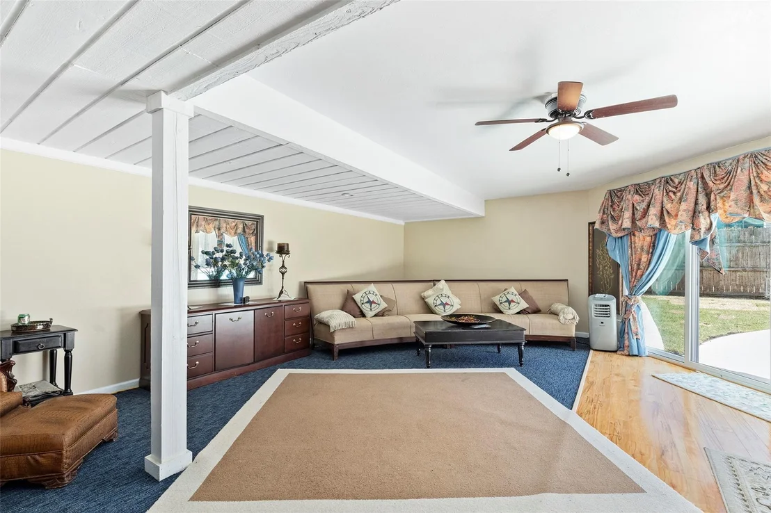 Photo of 15703 Winding Moss Drive