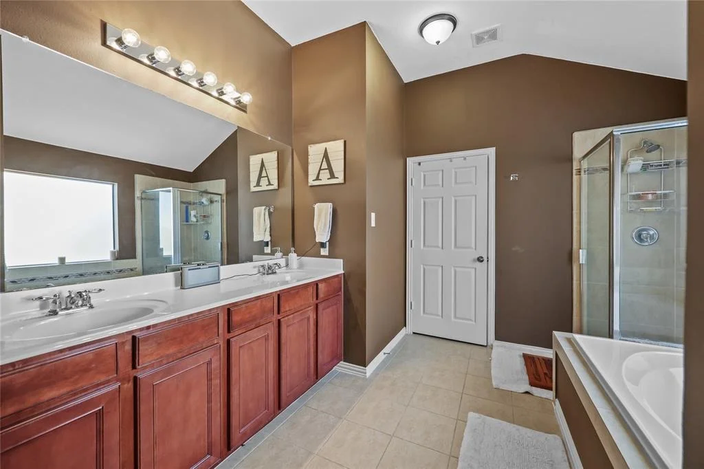 Photo of 8310 Kerrington Glen Drive