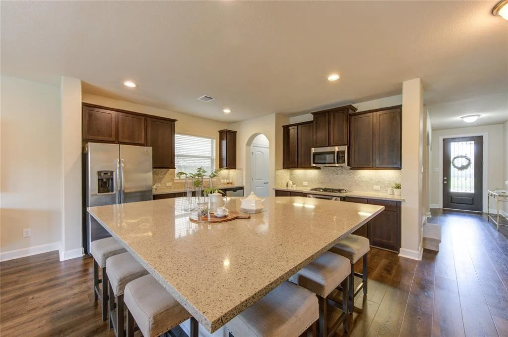 Photo of 7711 Trailing Oaks Drive