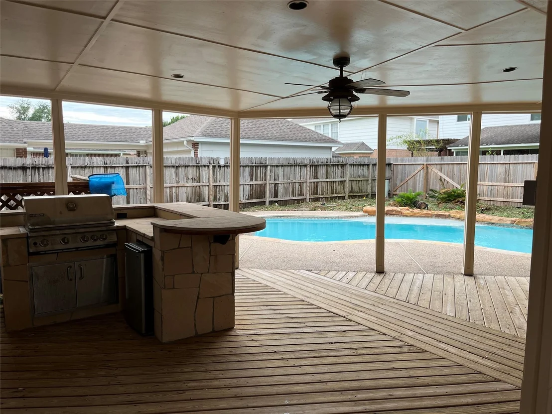 Photo of 6507 Stone Briar Drive