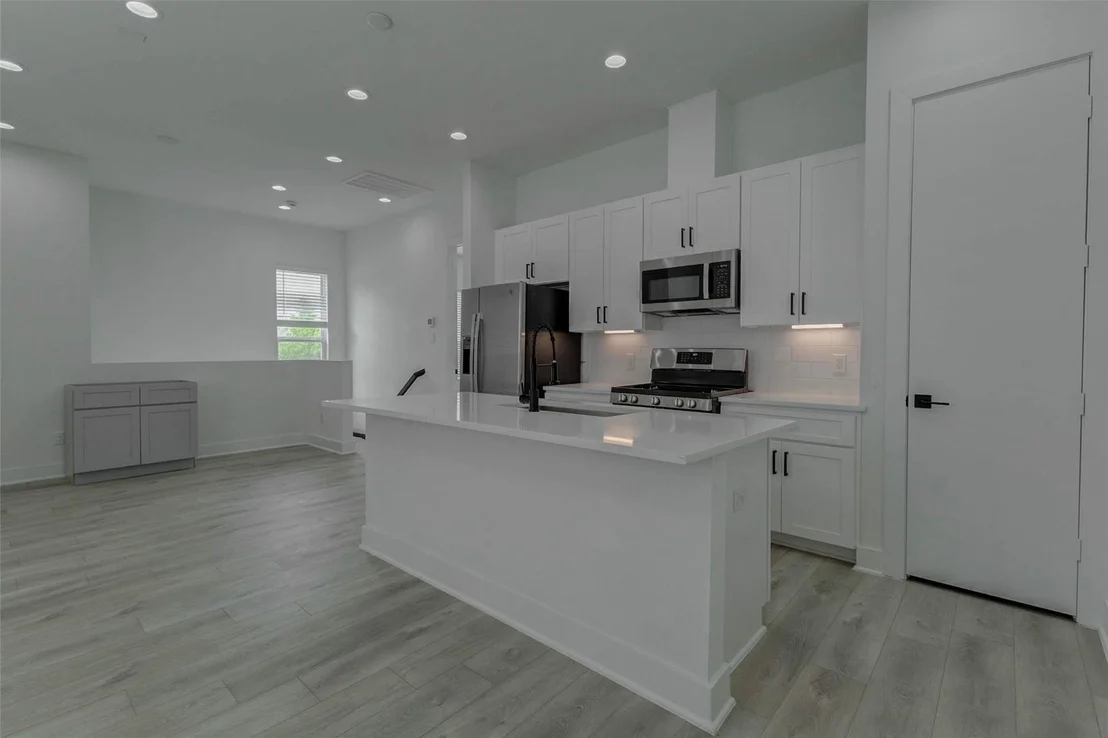 Photo of 5727 Elysium Street