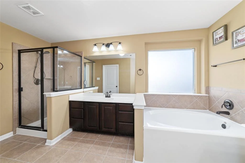 Photo of 3527 Oak Lndg
