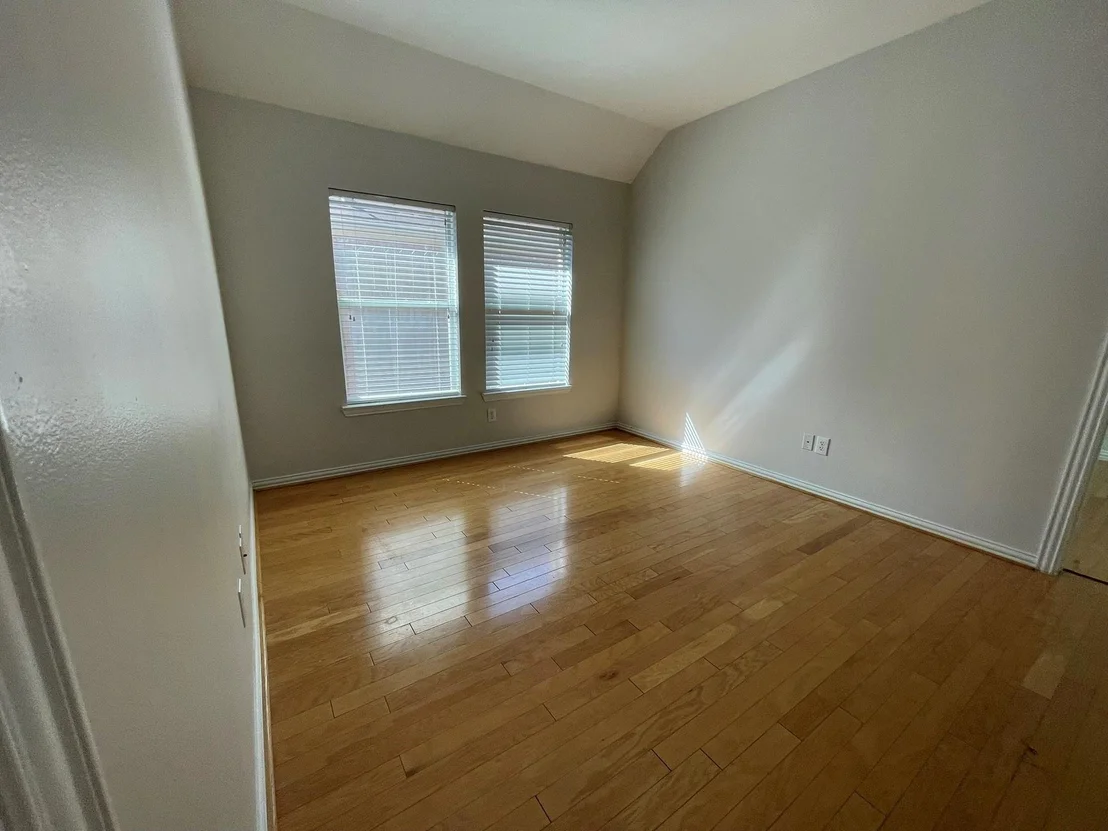 Photo of 16219 Fleethaven Lane