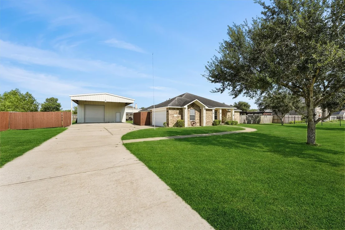 Photo of 11102 Aaron Way