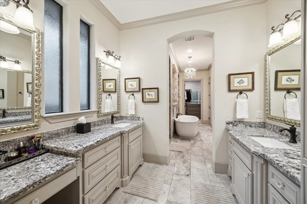 Photo of 24918 Thorton Knolls Drive