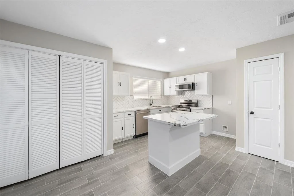 Photo of 6111 Settlers Square Lane