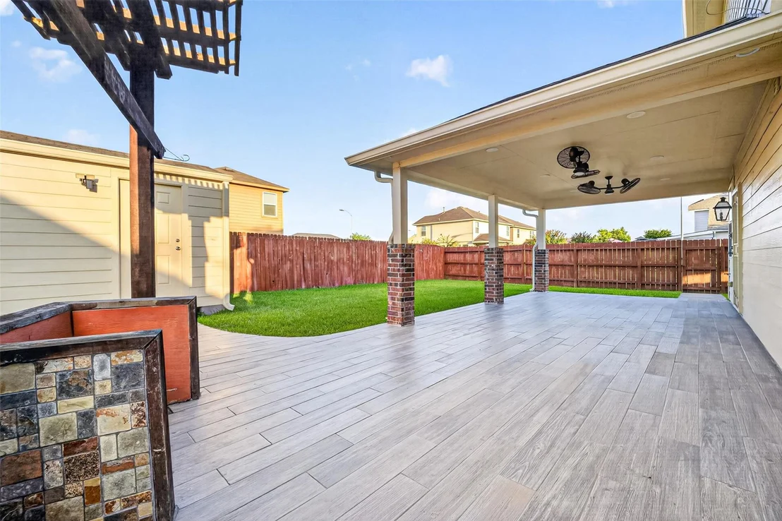 Photo of 2115 Weathersfield Trace Circle