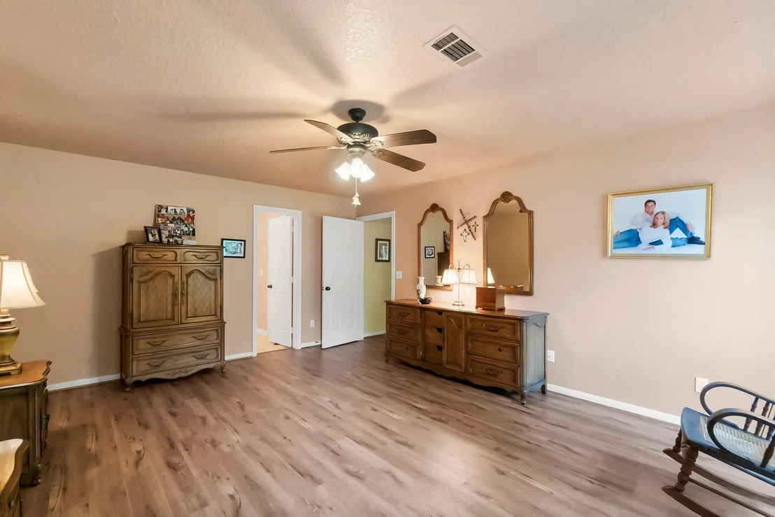 Photo of 292 Apple Valley Drive